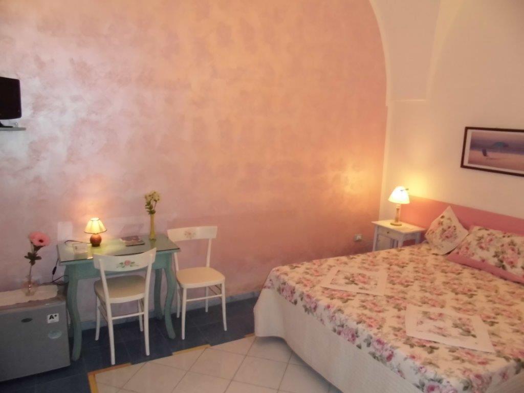 Bed and Breakfast Araucaria Торре-Сан-Джованни-Удженто Номер фото
