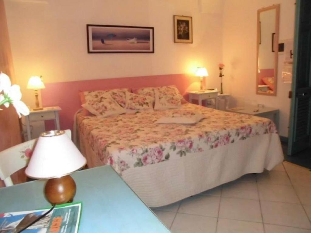 Bed and Breakfast Araucaria Торре-Сан-Джованни-Удженто Номер фото